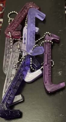 Nyckelring skridskoskydd